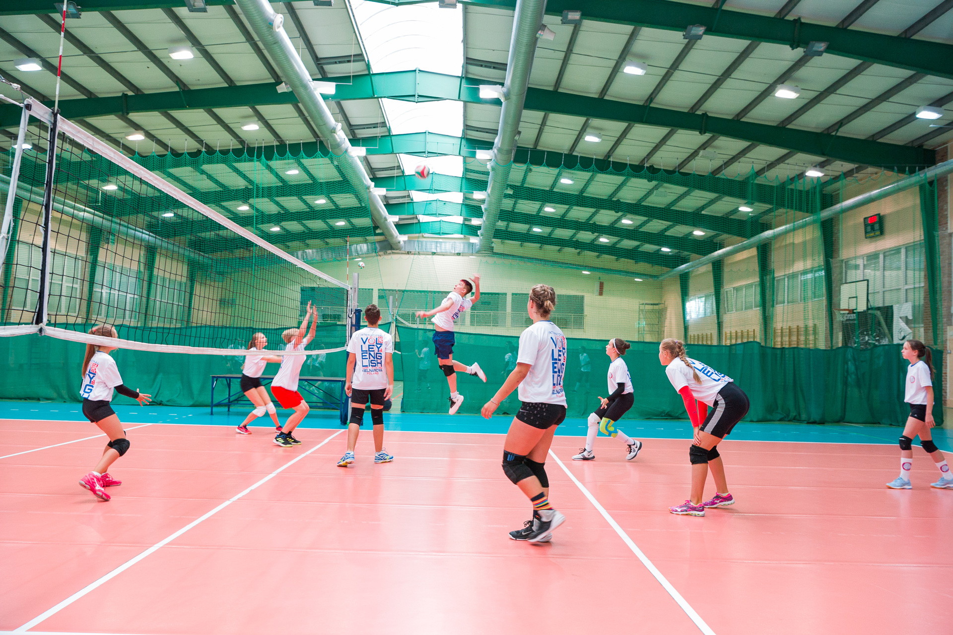 Reportage — Volleyball Academy