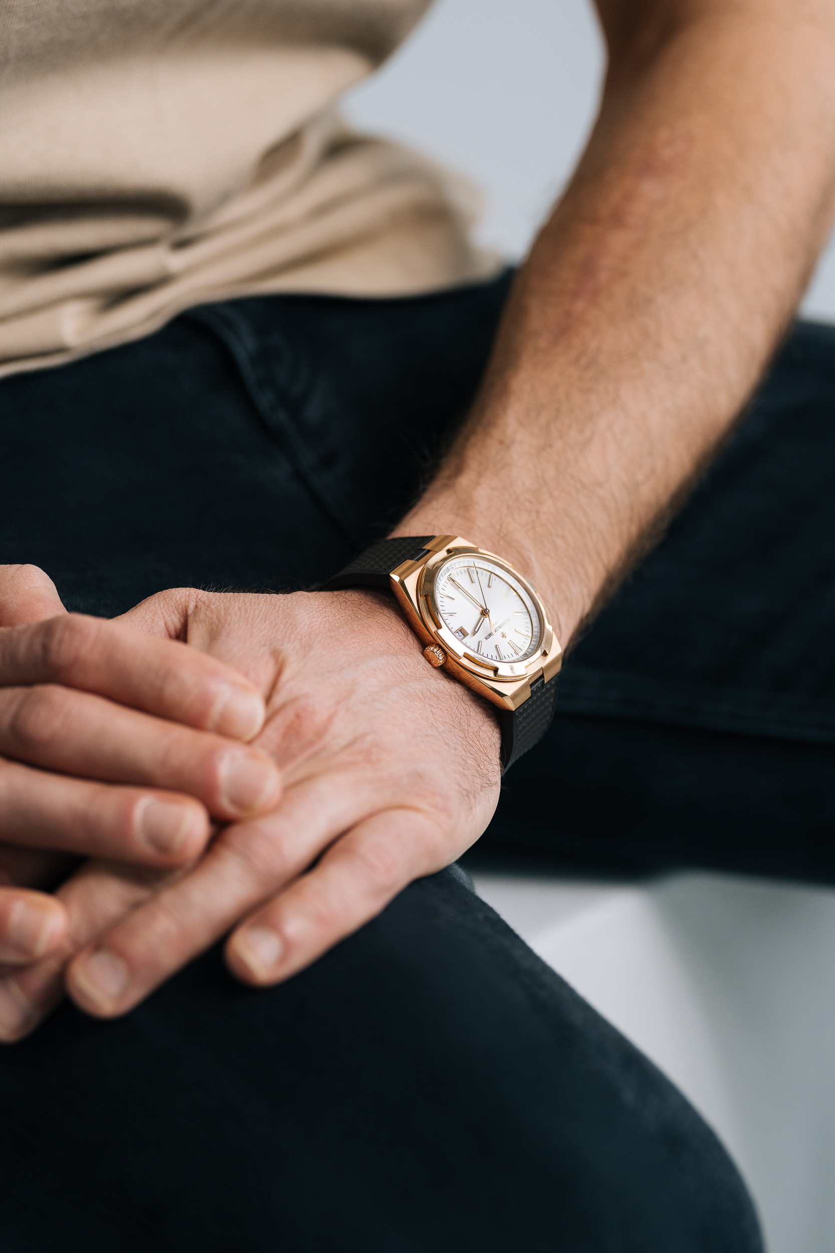 Luxury watch in studio — Fotografia reklamowa RoyalWatch.pl