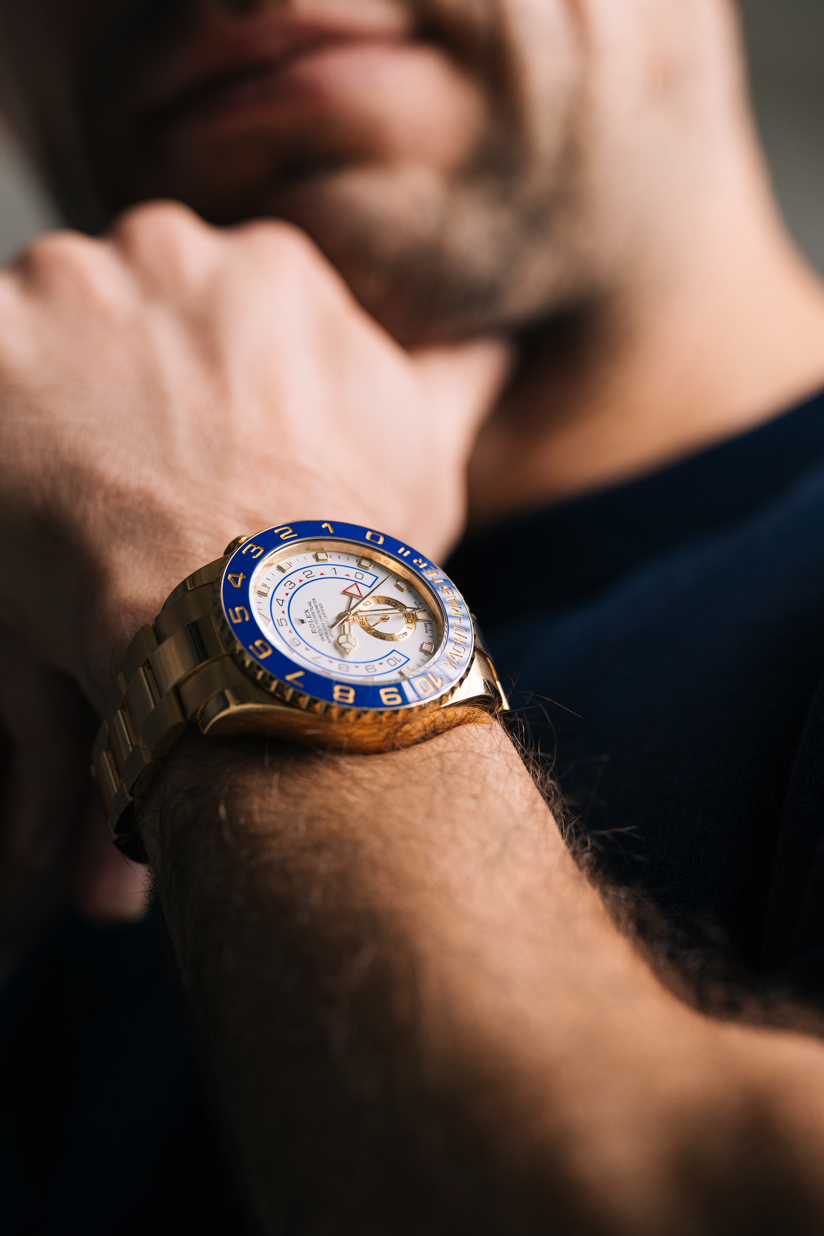 Luxury watch in studio — Fotografia reklamowa RoyalWatch.pl