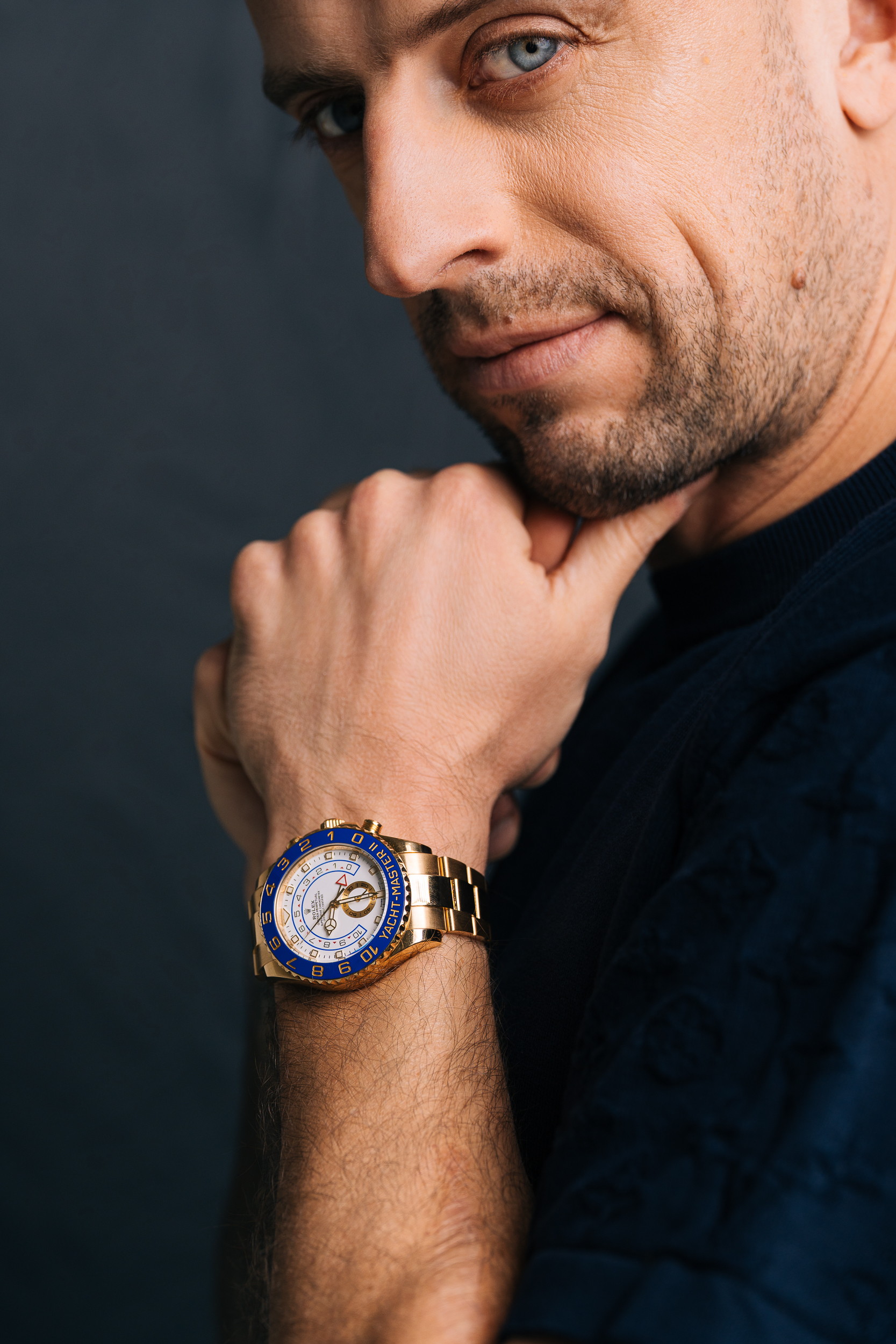 Luxury watch in studio — Fotografia reklamowa RoyalWatch.pl