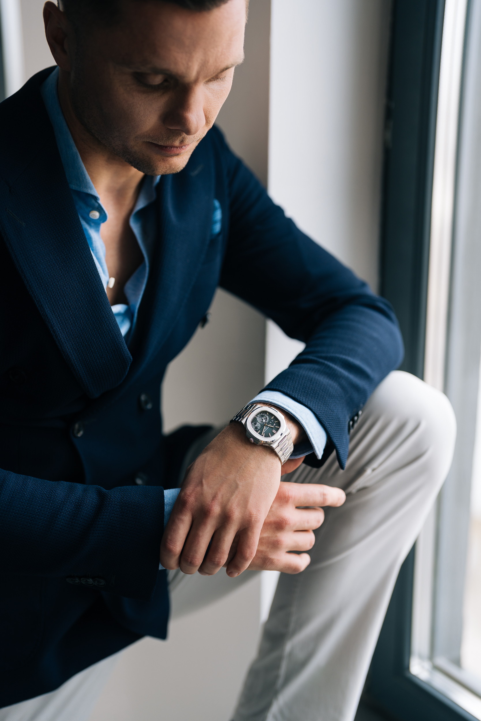Luxury watch in studio — Fotografia reklamowa RoyalWatch.pl