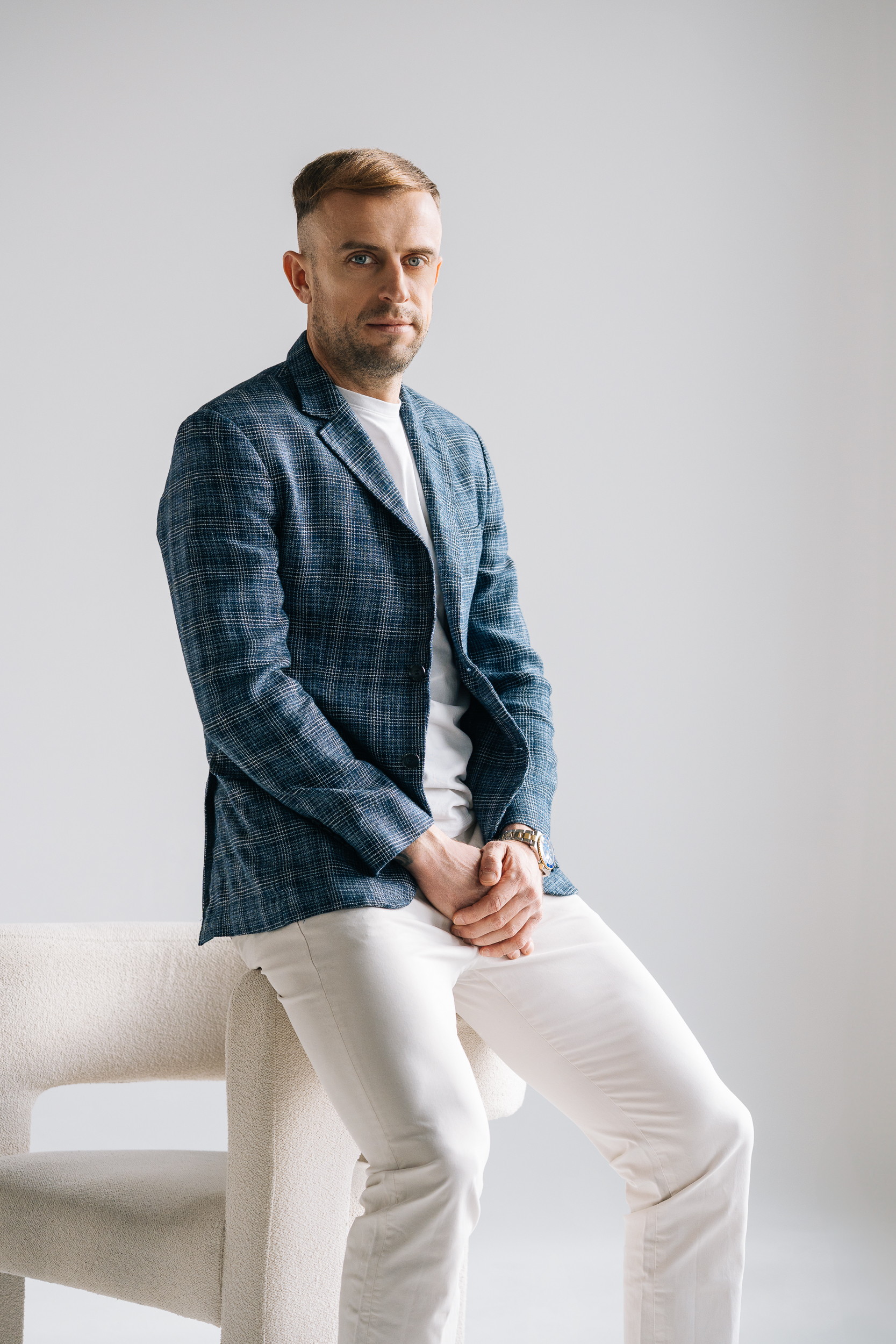 Luxury watch in studio — Fotografia reklamowa RoyalWatch.pl