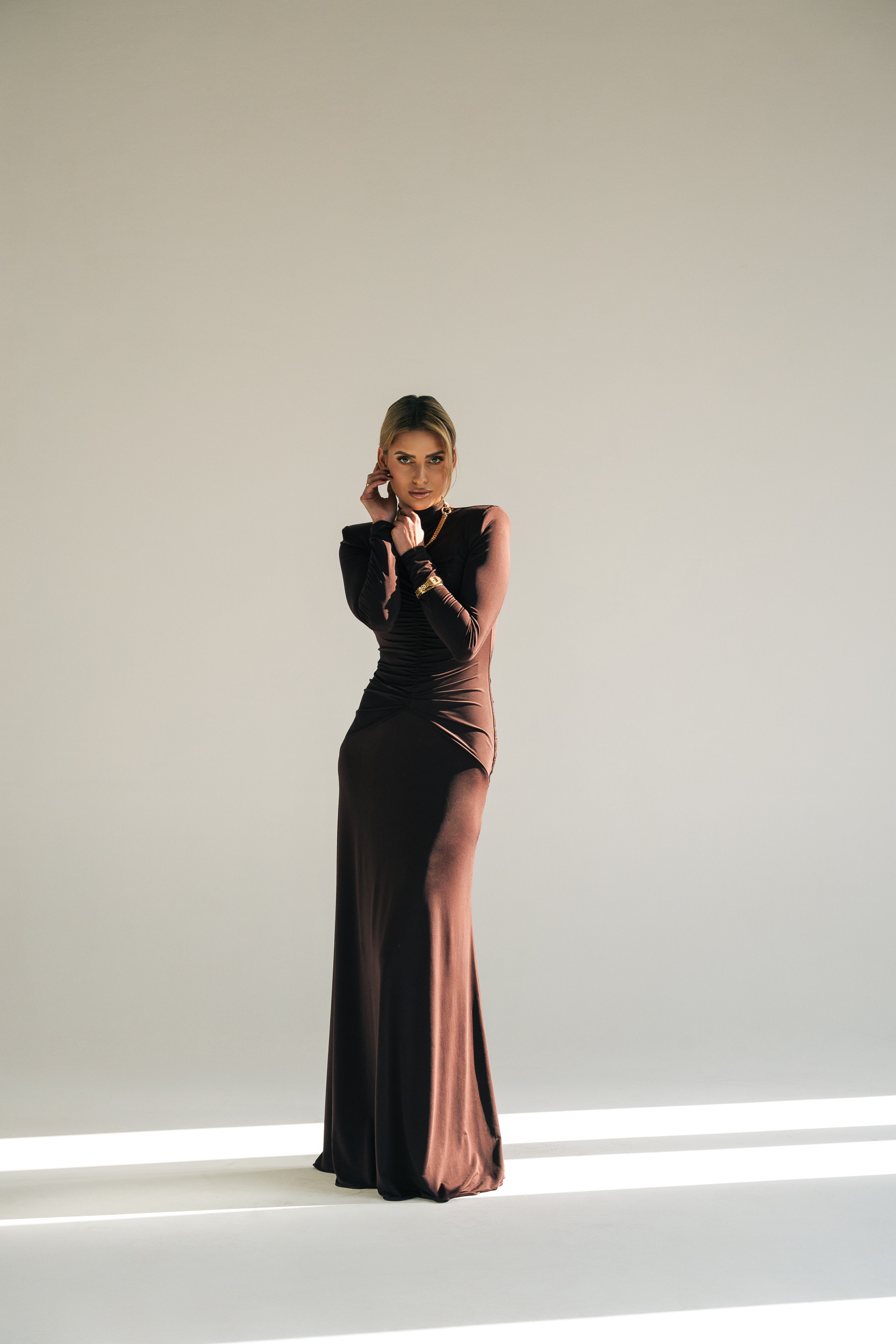 Luxury watch in studio — Fotografia reklamowa RoyalWatch.pl
