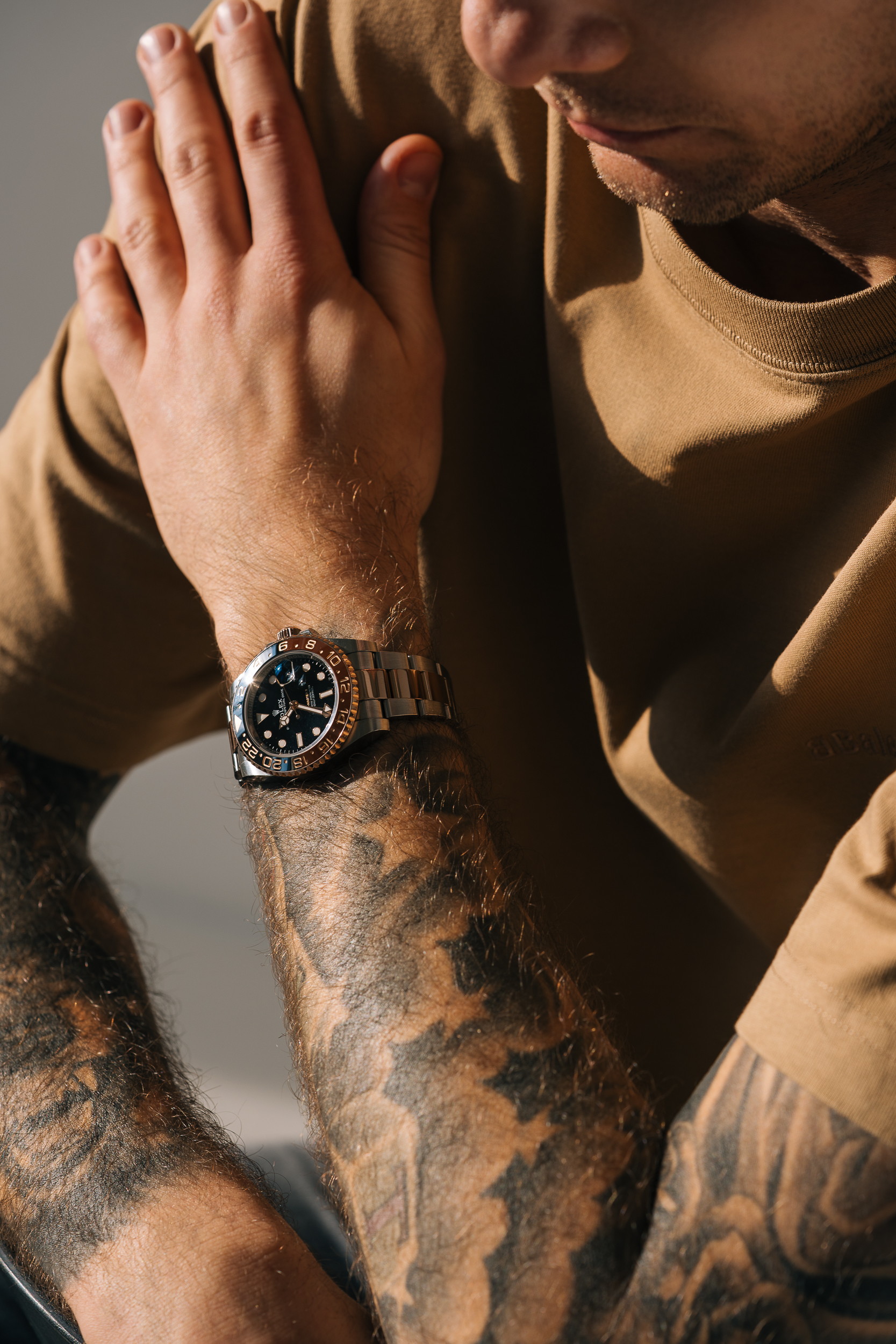 Luxury watch in studio — Fotografia reklamowa RoyalWatch.pl