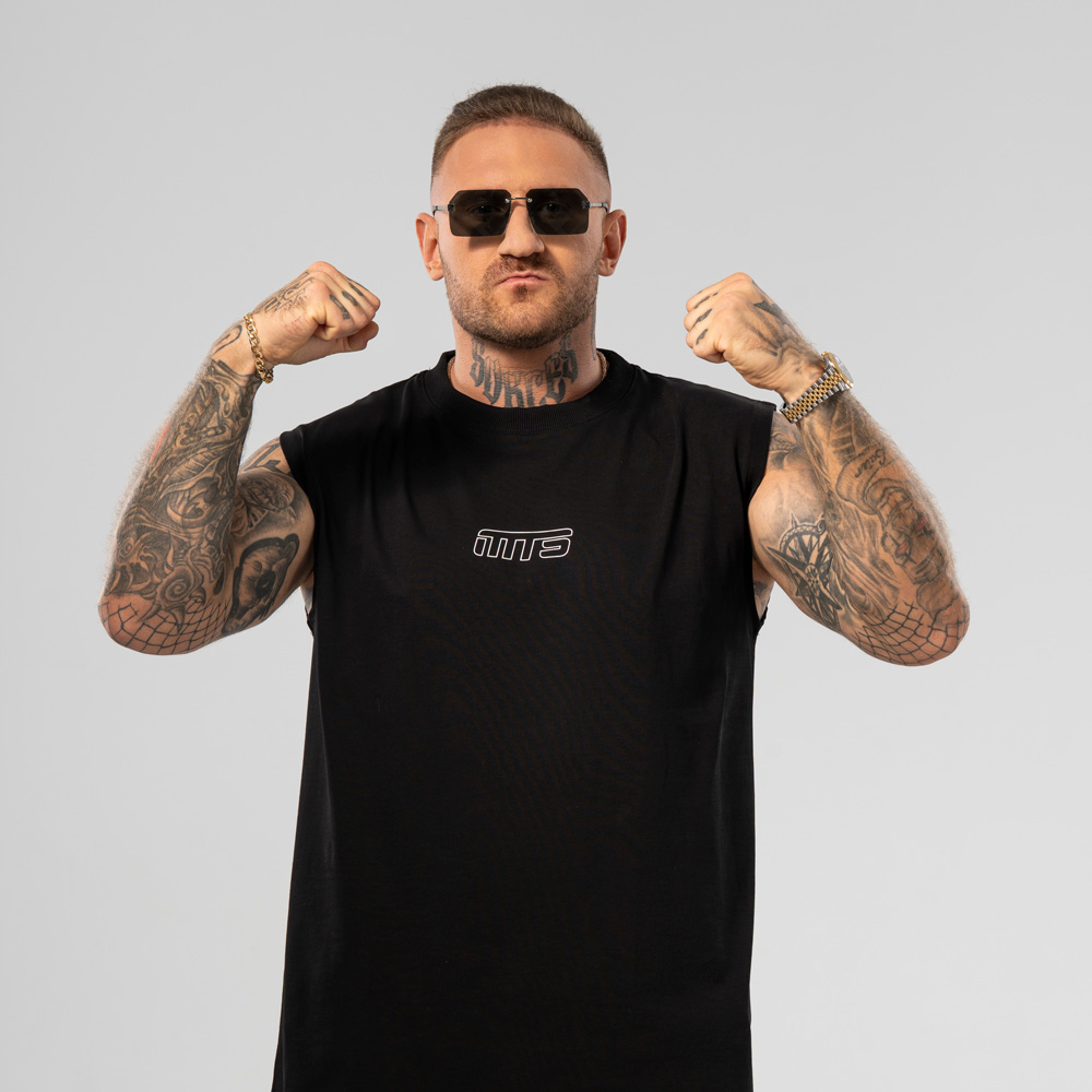 Session-Aufnahme — Fotografia reklamowa LV BET x Kizo